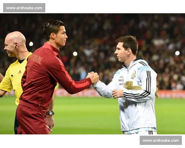 德甲足球联赛经典赛事回顾：巅峰对决与历史瞬间解析